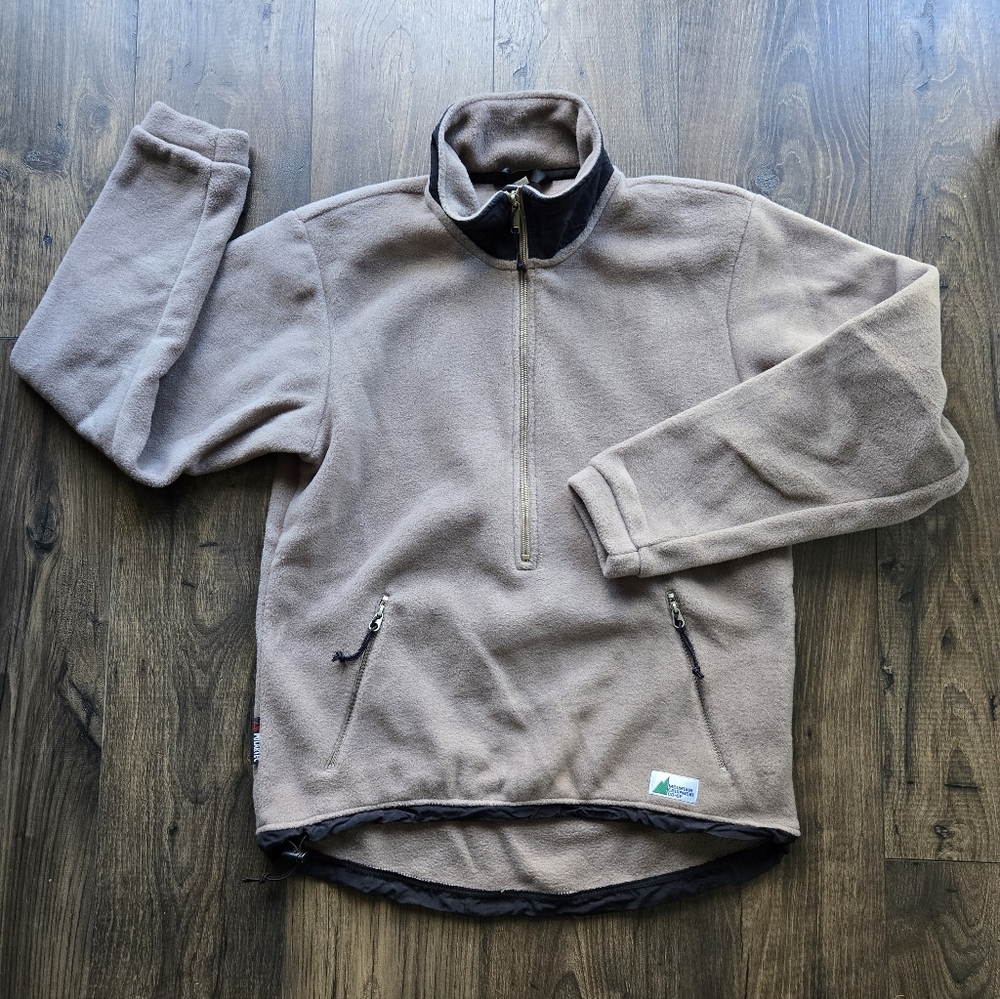 Vintage MEC Jaguar Pullover Fleece